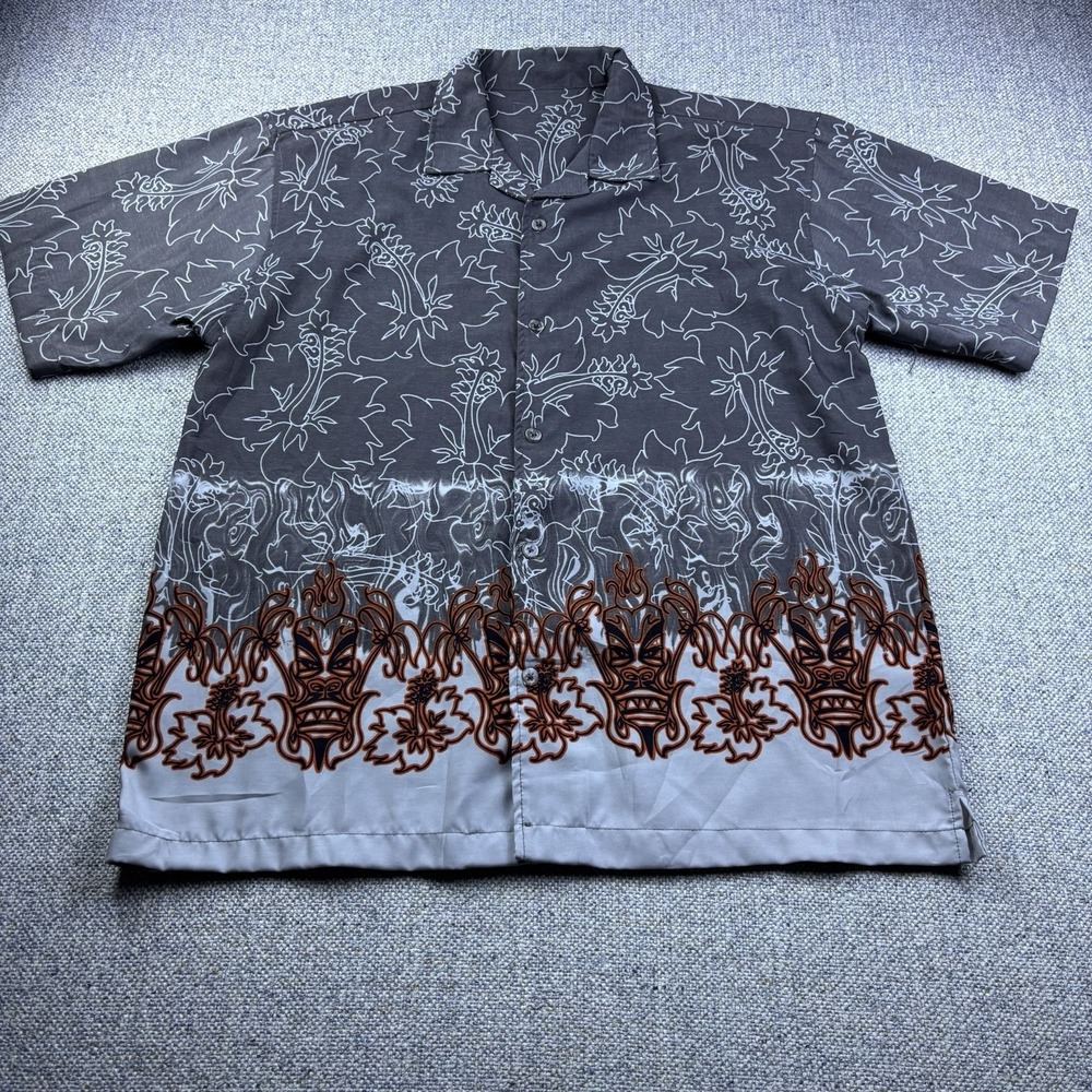 No Boundaries Men's Short Sleeve Button-up Tiki Hawaiian Shirt Cut Tag